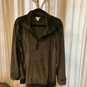 Croft & Barrow Black Quarter-Zip Pullover in excellent‎ condition.